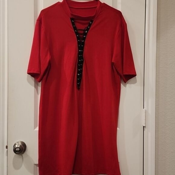 So Chic Lace Front Sexy Mini T-shirt Dress - Picture 3 of 5